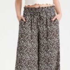 Rouched waist leopard pants